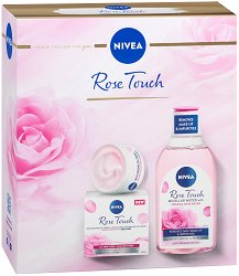 Подаръчен комплект Nivea Rose Touch - гел